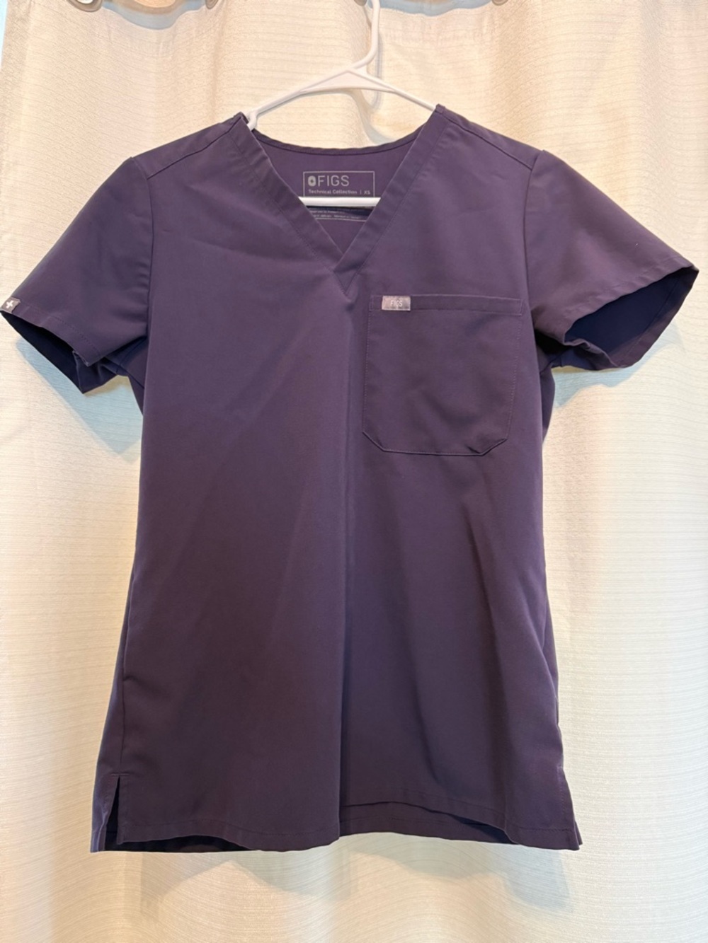 Figs Catarina One Pocket Scrub Top in Purple Shadow